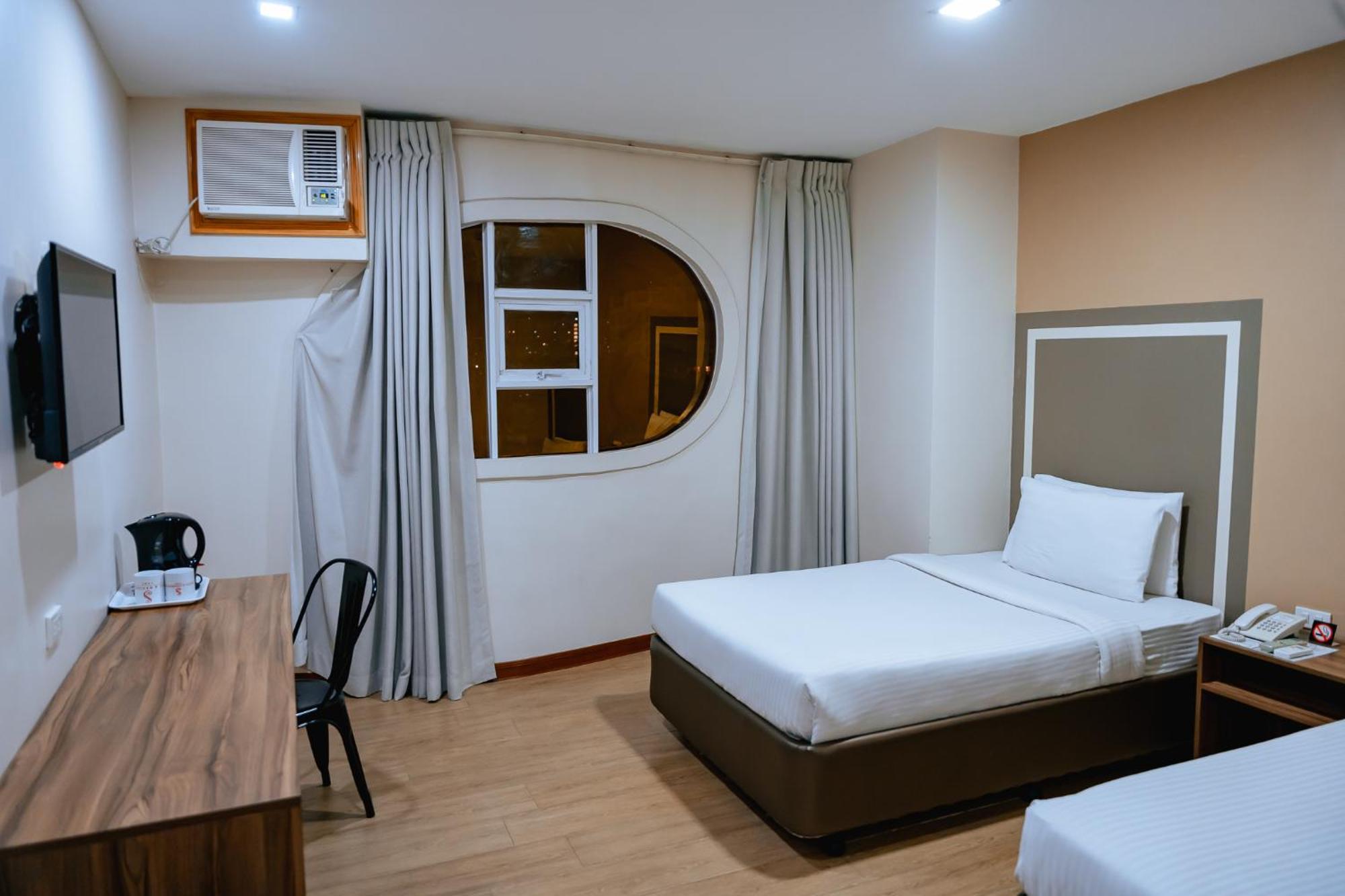 S Hotel & Residences Cebu Exterior photo